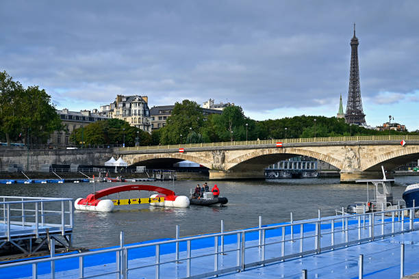 不出国门学游泳:国外沙滩课程电影免费看