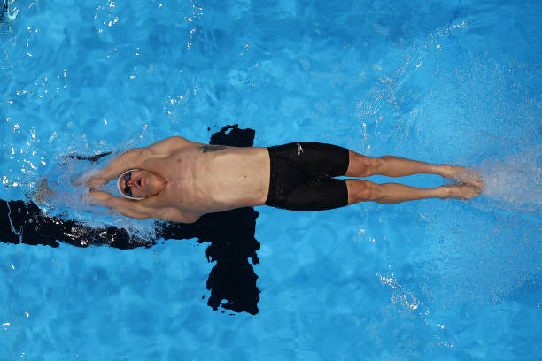 别让游泳变成健康隐患：妇科防护全攻略