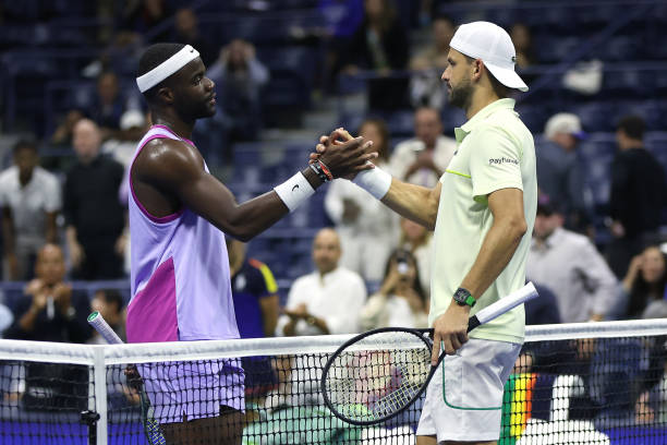 桑普拉斯温网胜率解析：草地之王的不败传奇