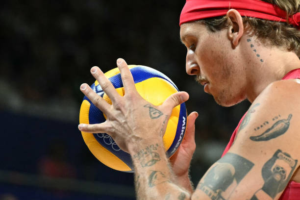 排球比赛中常见的犯规行为及判罚