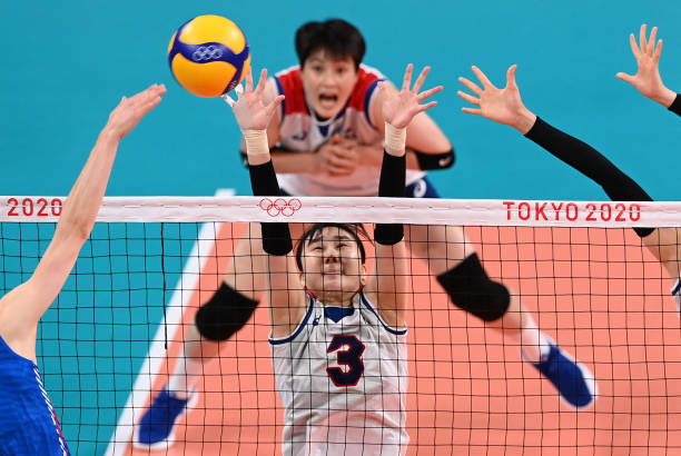 亚洲女排锦标赛半决赛直播：泰国VS韩国，谁能挺进决赛？