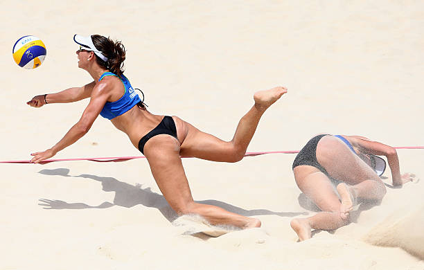 排球裁判手势与信号解读