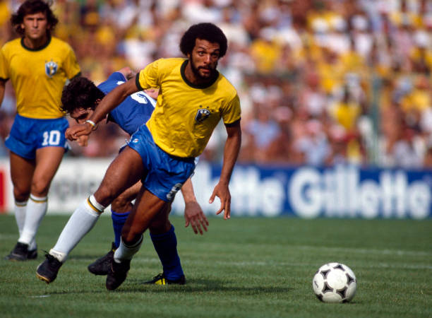 回顾上一届世界杯：比赛时间与精彩瞬间全解析